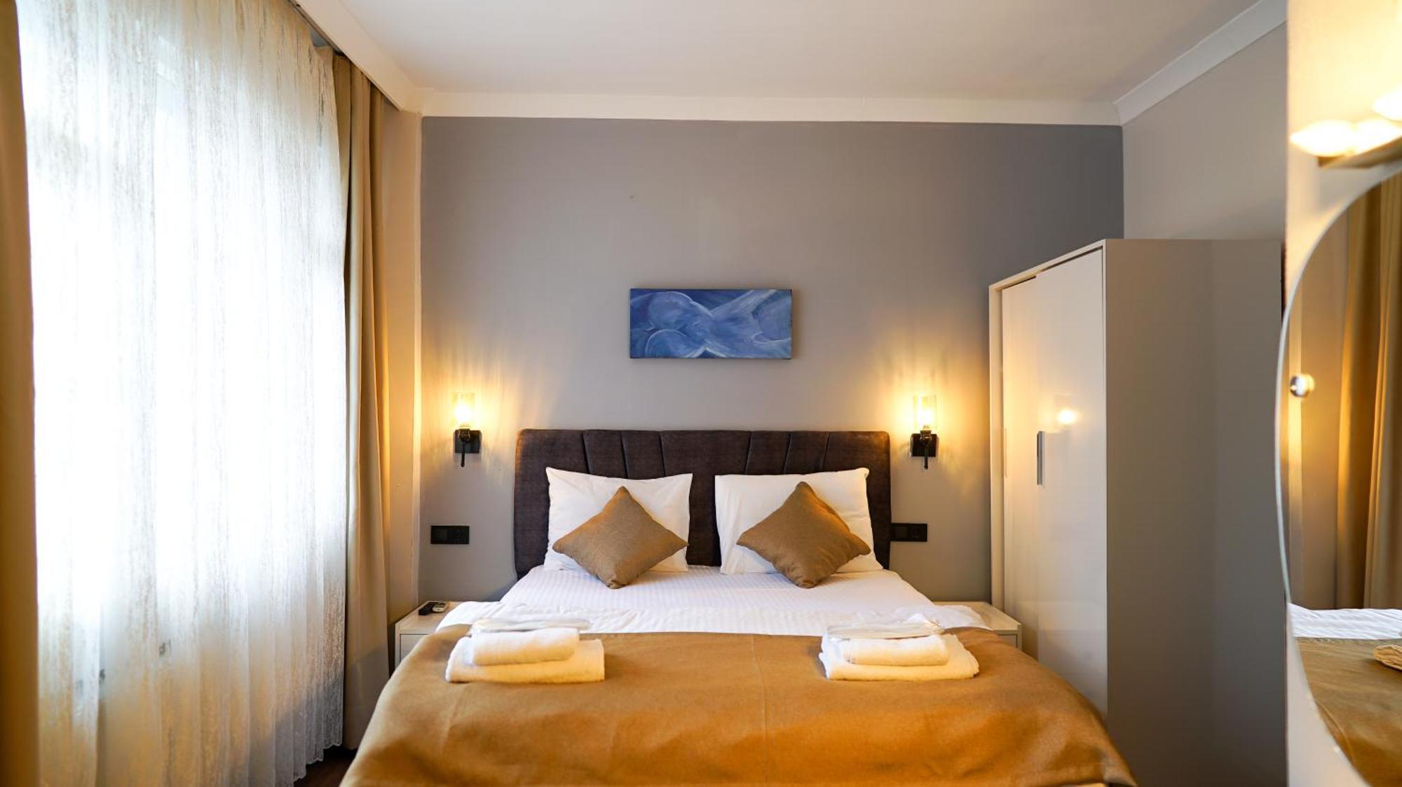 Front Door Suites Istanbul Ngoại thất bức ảnh